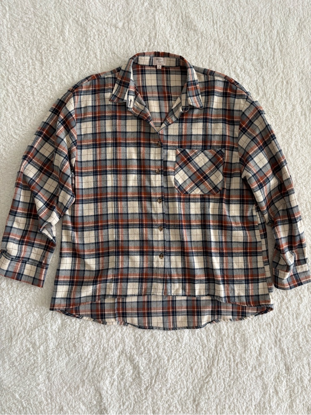 Dizzy Lizzy Plaid Flannel Button-Up Shirt Women’s M, Soft & Cozy Oversized Fit
